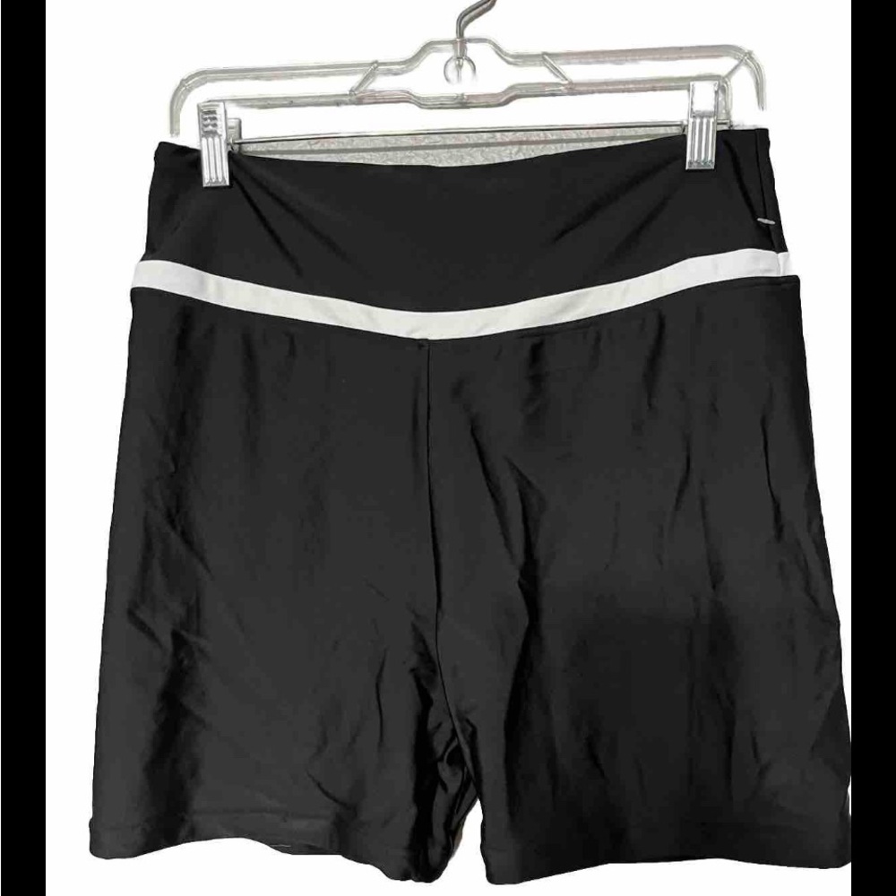 Attarco Women’s Gym Shorts Size Large Black Color, waist 28”,